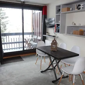 Aux Pieds Des Pistes Chez Seb Et Isa Appartement